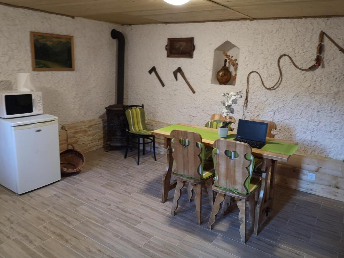 Privatno117 Lägenhet Lúčky Exteriör bild
